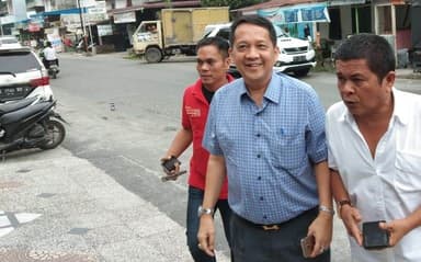 Pastor rajamin sedang berkunjung